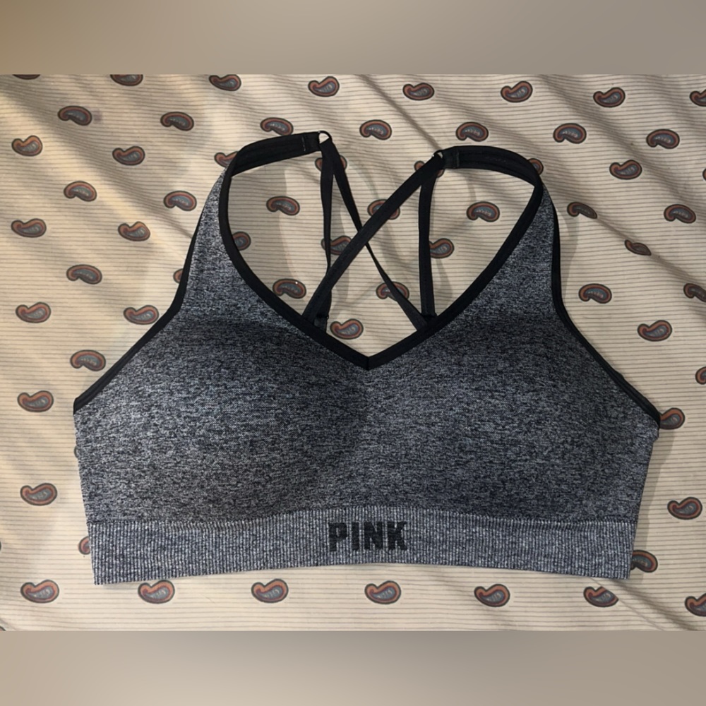 PINK sports bra💓